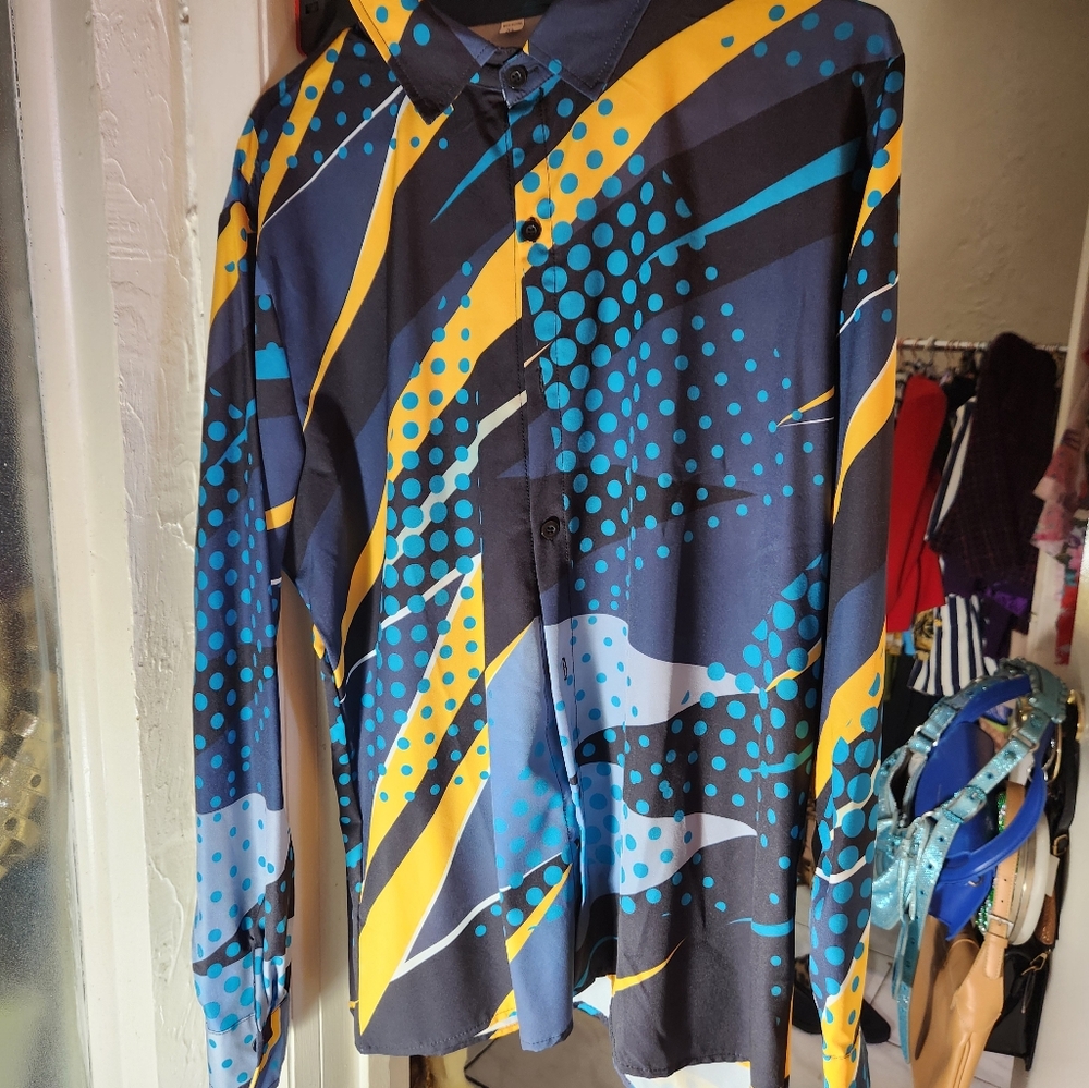 Vibrant Multicolor Button-Up Shirt‎